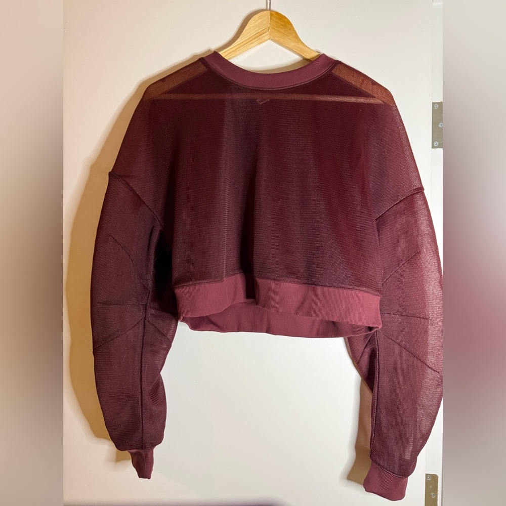 ALO Yoga Burgundy Mesh Crop Top